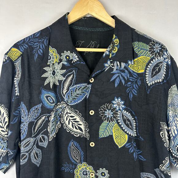 Tommy Bahama Floral 100% Silk Button Down Shirt Blue Beach Tropical Men's Size M - Picture 2 of 11